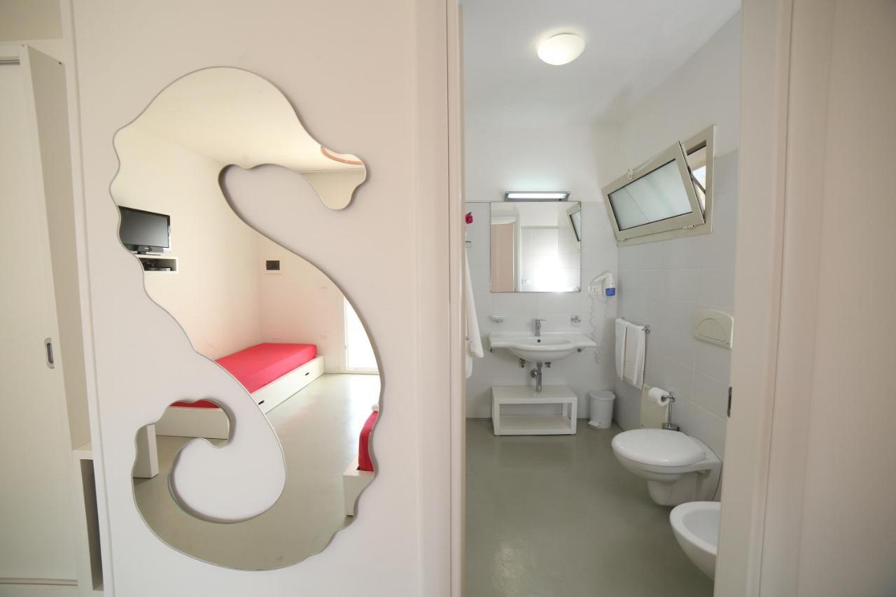 Hotel Beach Salento مارينا دي بيسكولوس المظهر الخارجي الصورة